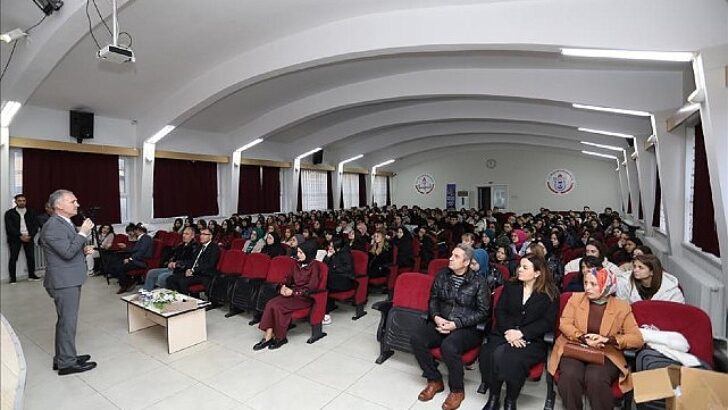 Lider Taban’dan Öğrenciler; “Şehri Birlikte Yönetelim”