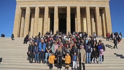 Manisiz Ömür Merkezi Kursiyerleri Ata’nın Huzuruna Çıktı