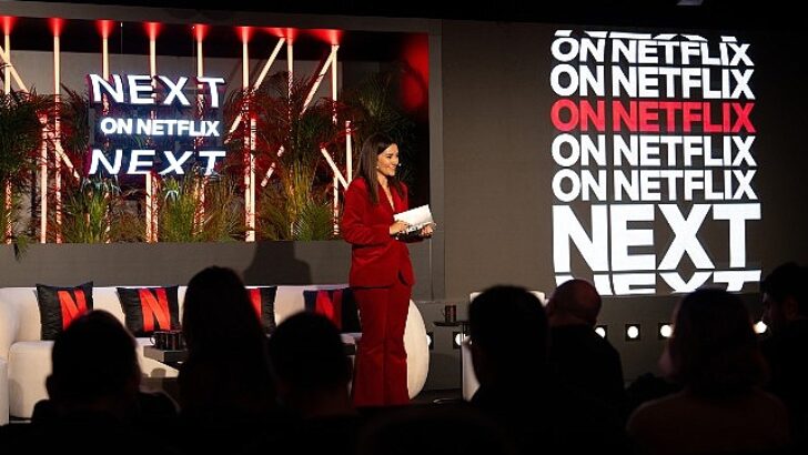 Netflix, önümüzdeki dönemde yayınlanacak 12 yeni yerel yapımıyla Türkiye’nin kreatif sektörüne katkısının altını çizdi