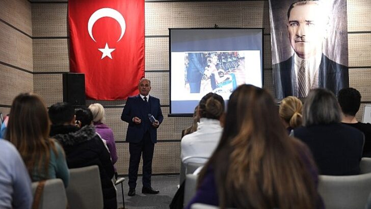 Osmangazi Belediyesi’nden engelli bireyler ve aileleri için seminer