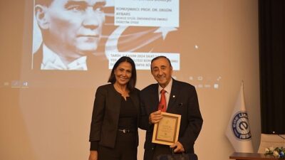 Prof. Dr. Aybars, “Felaketlerin içinden Cumhuriyet’in doğduğu bir tarihimiz var”