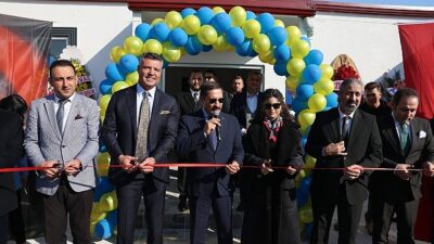 Saran Group’tan Antakya’ya dayanak: Atatürk Spor Salonu ve Geraldine Saran Etüt Merkezi açıldı