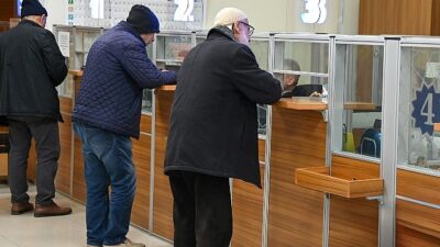 Selçuklu Belediyesi tarafından, vergi mükelleflerinin ödemelerini 08.00-17.00 saatleri arasında belediye veznelerinden veya e-belediyecilik uygulamaları üzerinden kolaylıkla yapabileceği hatırlatıldı