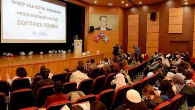 Yenişehir Belediyesi anne ve baba eğitimlerini sürdürüyor