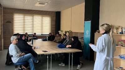 Anne Kent Merkezi’nde akran zorbalığı eğitimi