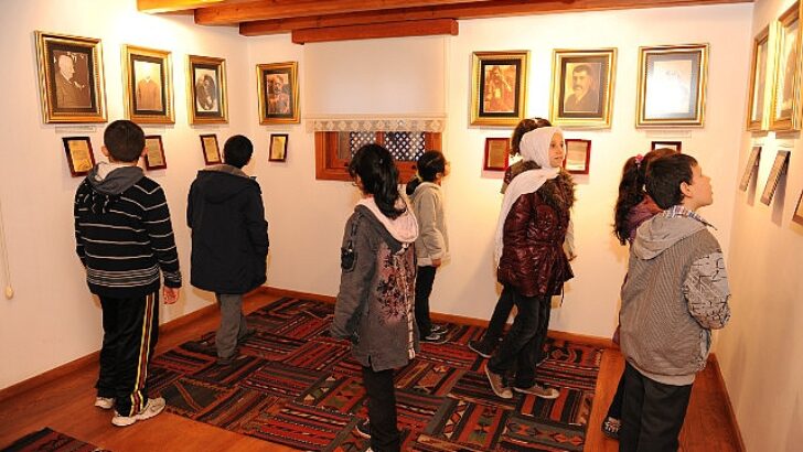“Asım’ın kuşağı, Mehmet Akif’i unutmadı”