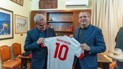 Ayvalıkgücü Belediyespor, Aetos Lutron dostluk maçında Midilli Adası’nda karşılaştı.