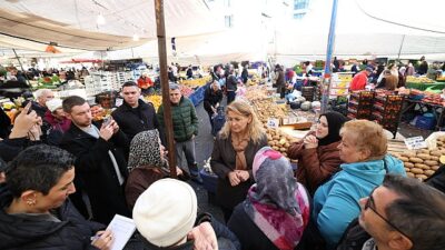 Bakırköy Belediye Lideri Doç. Dr. Ayşegül Ovalıoğlu Sahada Gözlemliyor, Gruplar Harekete Geçiyor