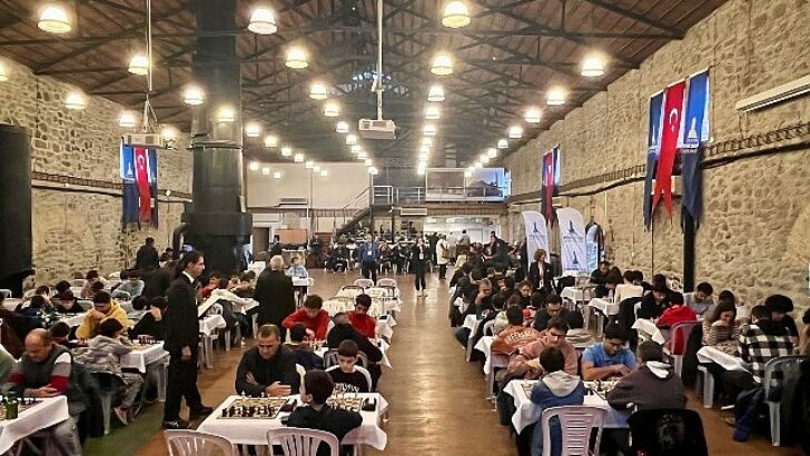 Büyükşehir’in klâsik satranç turnuvası tamamlandı