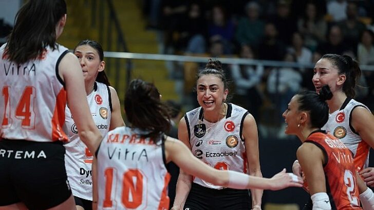 Eczacıbaşı Dynavit, birinci yarıyı galibiyetle tamamladı