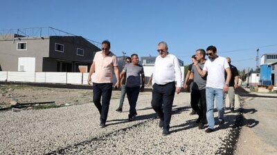 Edremit’te yol seferberliği: 2025 amacı 500 bin metrekare