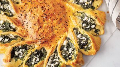 Ispanaklı Güneş Börek
