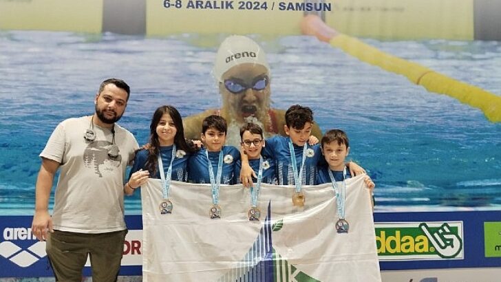Kartepe Belediyespor Yüzme Ekibinden Tarihi Zafer