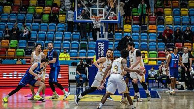 Konya Büyükşehir Belediyespor İç Alanda Yanılgı Yapmadı
