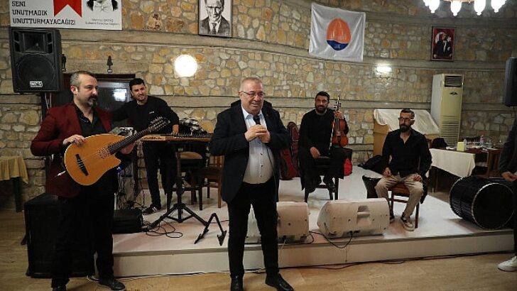 Lider Ertaş, basın mensuplarıyla yeni yılı kutladı