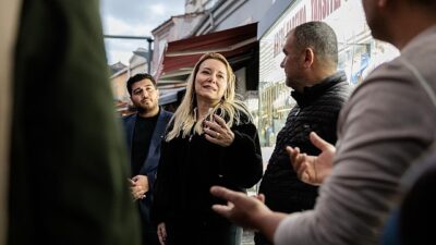 Lider Memnun’dan Kemeraltı esnafına ziyaret
