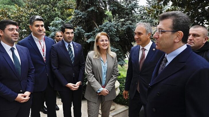 Lider Ovalıoğlu, ‘Yerel Yöneticiler Ve Eğitim Çalıştayı’na Katıldı