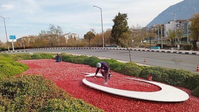 Manisa Büyükşehir, Peyzaj Çalışmalarıyla Kent Hoşluğunu Artırıyor
