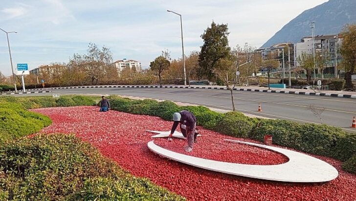 Manisa Büyükşehir, Peyzaj Çalışmalarıyla Kent Hoşluğunu Artırıyor