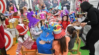 Manisalı Çocuklar Yeni Yıl Coşkusunu Doyası Yaşadı