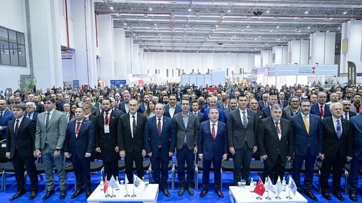 Sağlık ve turizm sektörlerinin kalbi İzmir’de atıyor