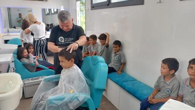 Taşınabilir kuaför hayat kolaylaştırıyor