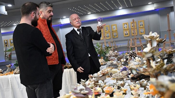 “Yağlı Boya ve El Sanatları Sergisi” Kapılarını Açtı