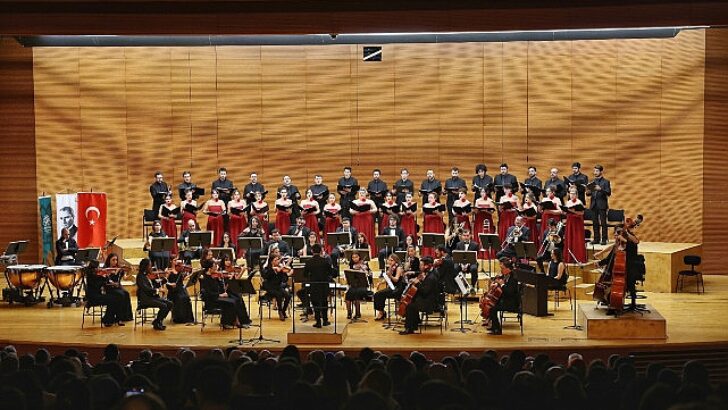 Yeni yıla özel harika konser
