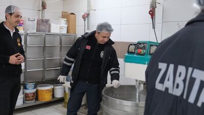 Zabıta grupları kontrolleri sürdürüyor