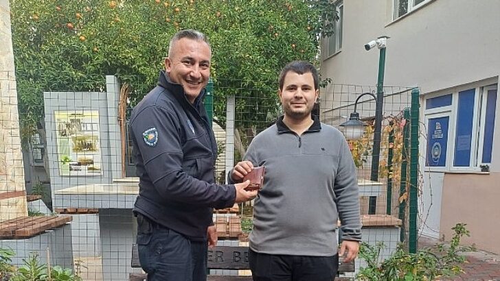Zabıtandan örnek davranış