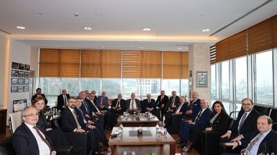 Afyonkarahisar ihracatta 1 milyar dolar hedefliyor