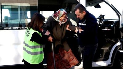 Bayraklı Belediyesi ‘yaşlı takviye hattı’ kurdu