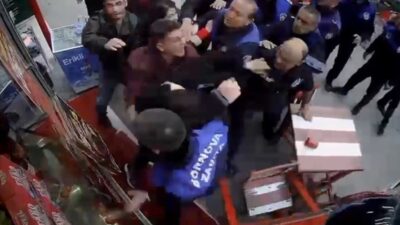 Bornova’da ortalık karıştı: Zabıta ile esnaf ortasında ‘işgaliye’ hengamesi