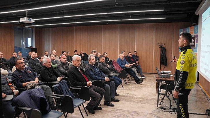 Büyükşehir’den 6 bin 840 şoföre eğitim