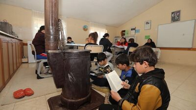 Büyükşehir’den Kırsaldaki Çocuklara Kitap Dayanağı