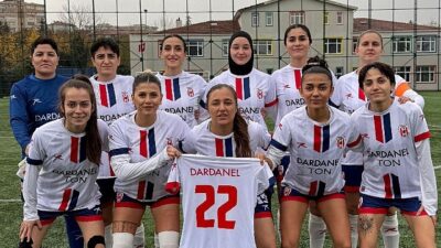 Çanakkale Dardanelspor Bayan Futbol Kadrosu, Ligin Birinci Yarısını Önder Olarak Tamamladı