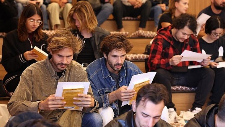 Çeşme Belediyesi’nden, üniversiteli gençlere 10 bin TL destek!