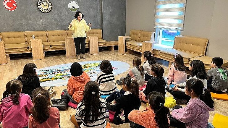 Çocuklar için Masal Tadında Şiirler