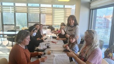 Efes Selçuk’ta Fiyatsız Meslek Kursları Bayanların Ağır İştirakiyle Başladı