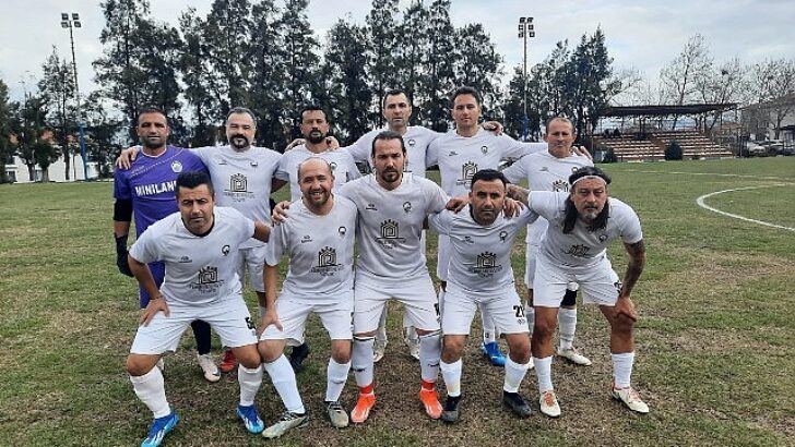 Foça, liderlik fırsatını tepti: Foça Belediye Masterler 4 – Turgutlu Masterler 4