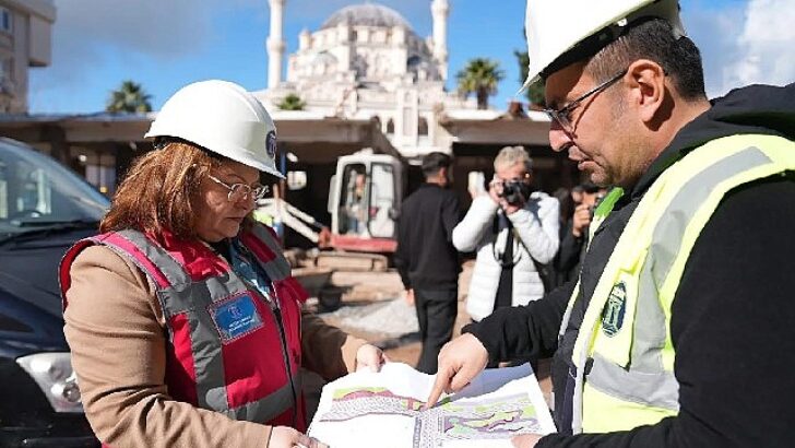 Gençay, Kent Lokantası’ndaki çalışmaları yerinde inceledi