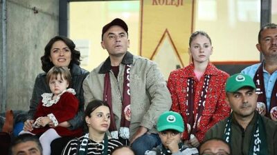 Giray Altınok ve Ezgi Mola’nın başrollerinde yer aldığı, Disney+’ın yeni güldürü sineması ‘Başka Bir Sen’den birinci kareler yayınlandı.