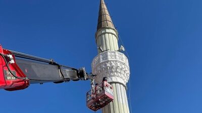 Hacıhızır Bağlar Yolu Camii’nin dış cephesi yenilendi