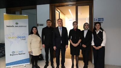 İnegöl Belediyesi Gençlere Fırsatlar Sunuyor
