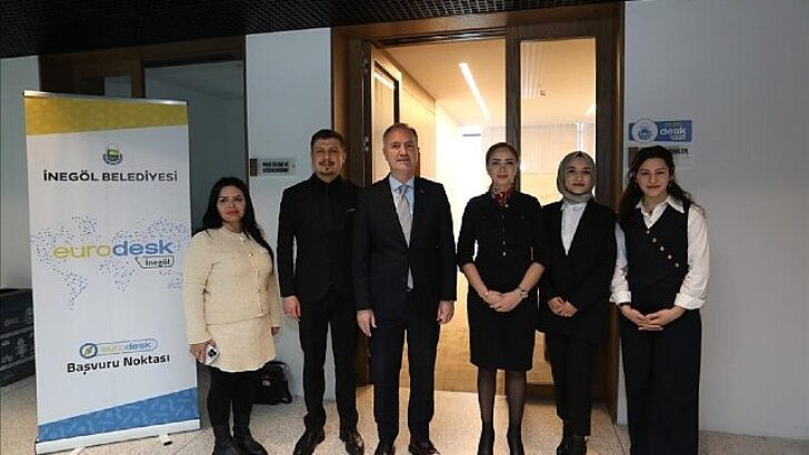 İnegöl Belediyesi Gençlere Fırsatlar Sunuyor