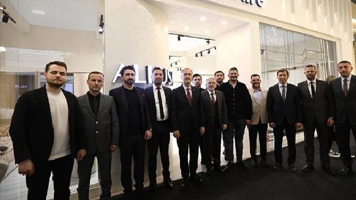 İnegöl Protokolünden İstanbul Mobilya Fuarına Ziyaret