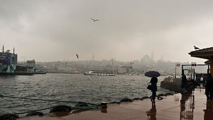 İzlanda Soğukları İstanbul’u Tesiri Altına Aldı