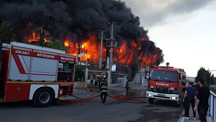 Kocaeli İtfaiyesi’nden 11 bin 980 olaya müdahale
