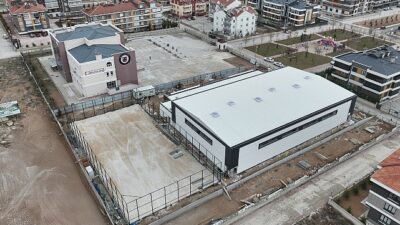 Konya Spor Lisesi Kapalı Spor Salonu ve Yapay Çim Saha