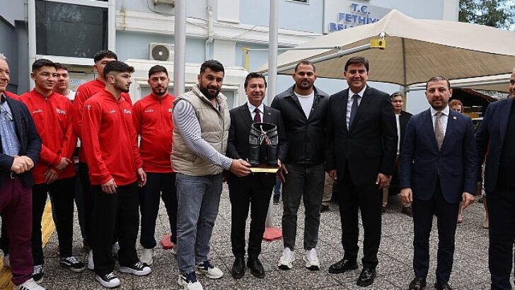 Lider Aras Alanda: “Fethiye’de Çalışmaları Yerinde İnceledi”